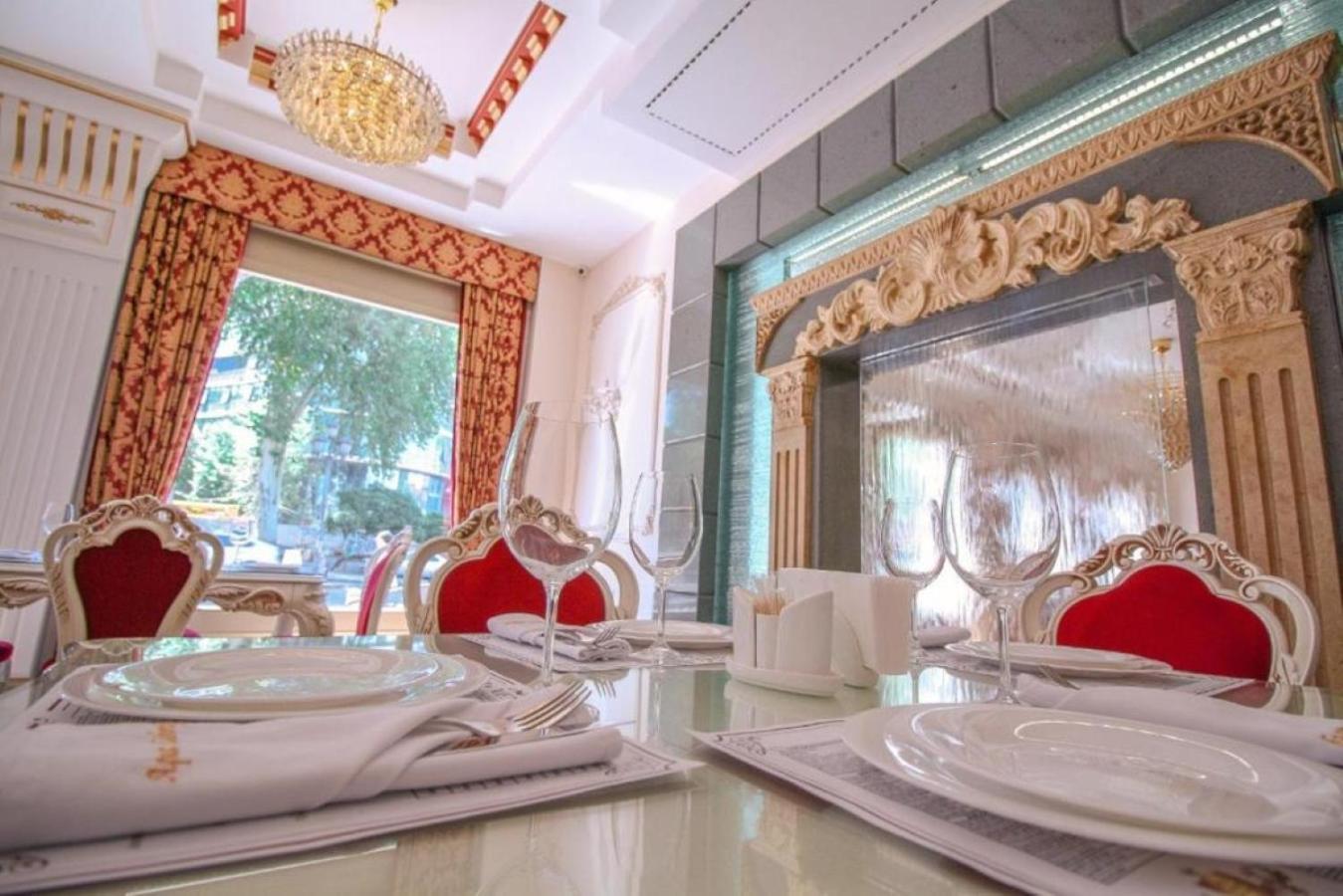 Hotel Aqua Liberty 第比利斯 外观 照片